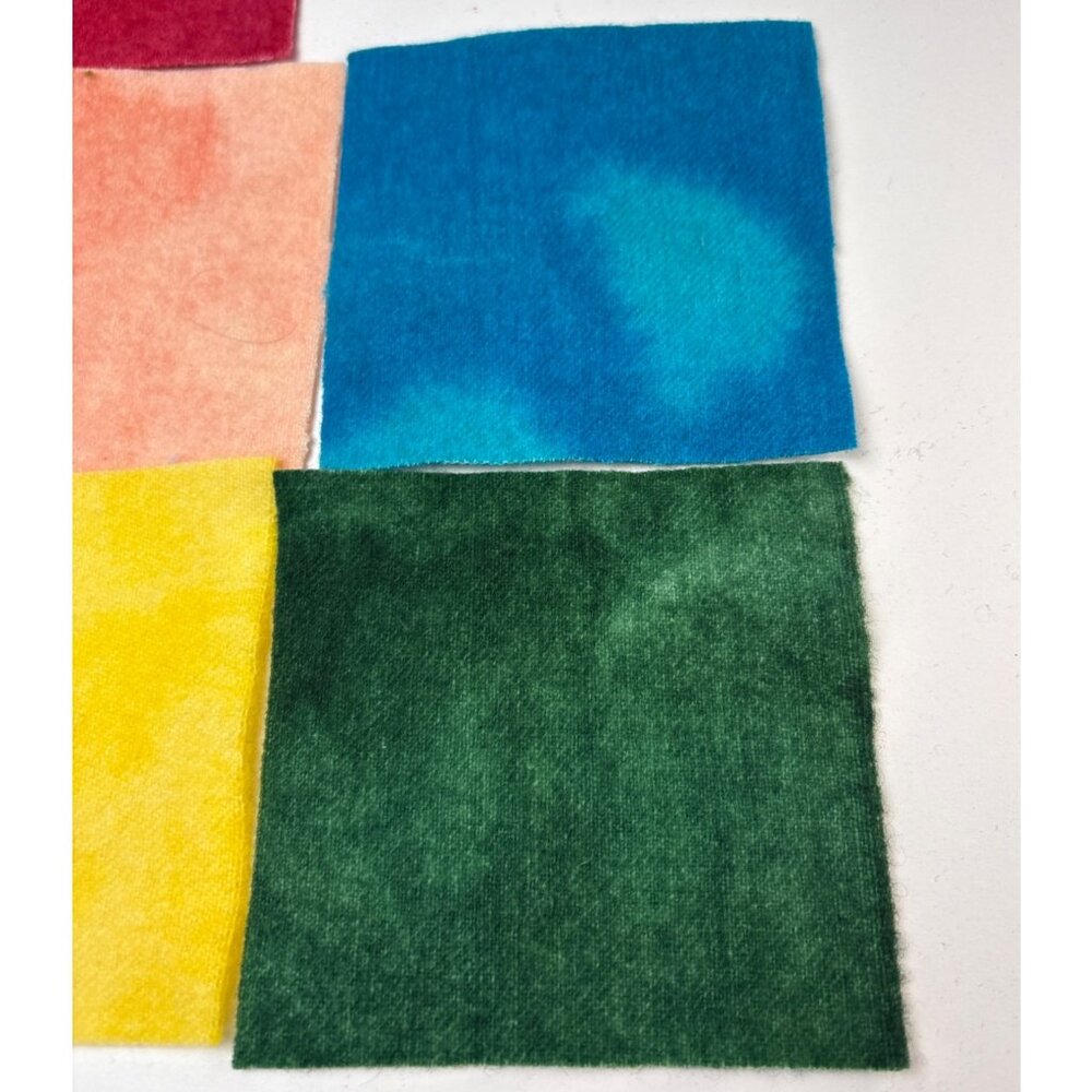 Wool Squares Rug Hooking & Applique 4 1/4" Multi-Color Set Rug Hooking - Picture 8 of 14